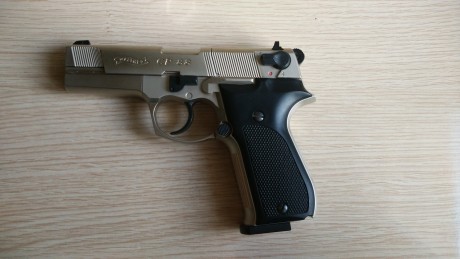 Hola muy buenas.
Vendo pistola de co2 marca: UMAREX modelo: Walther CP88 Nickel Full metal. Calibre 4.5
La 01