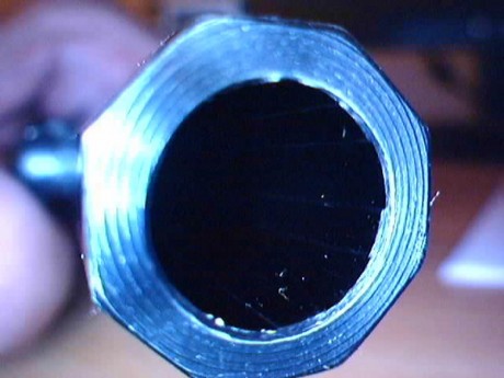 Hola.

Tengo dos revólveres Uberti un "Improved" con armazón forjado y uno en acero inoxidable. 100
