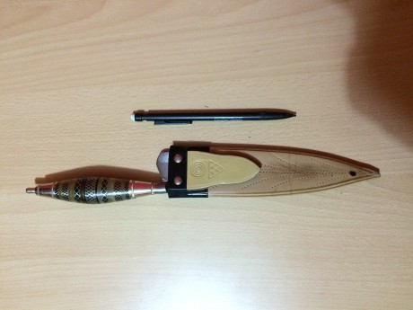 Muy buenas pongo a la venta este precioso cuchillo canario, es artesanal se compro directamente en canarias, 00