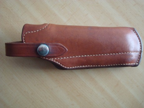  DSC06942.JPG  DSC06943.JPG  DSC06945.JPG 

Funda Bianchi "cross draw" referencia 126. Pistolas 02