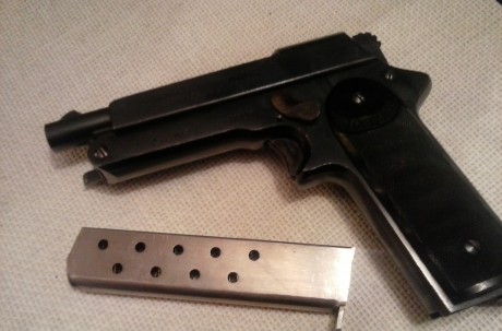 Se vende JO.LO.AR calibre 9 corto y guiada en "F", excelente estado de conservación. Nuevo precio 01