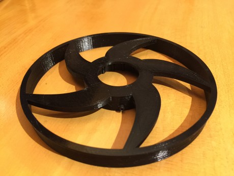 Buenas tardes, 

Vendo ruedas de paralaje de hasta 120mm realizadas en material plástico con impresora 132