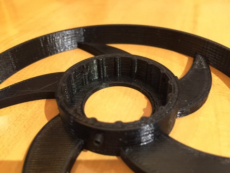 Buenas tardes, 

Vendo ruedas de paralaje de hasta 120mm realizadas en material plástico con impresora 131