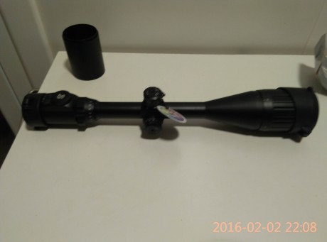 Visor leapers comprado en armería española hace 4 meses, con factura. 

4-16x50 AOIEW

Reticula Mil-Dot
Paralaje 102