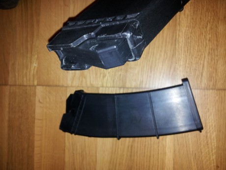 VENDO dos cargadores de PROMAG uno de 8 y otro de 10 cartuchos sin apenas uso 100€ los 2 cargadores puestos 11