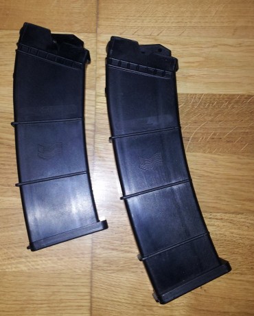 VENDO dos cargadores de PROMAG uno de 8 y otro de 10 cartuchos sin apenas uso 100€ los 2 cargadores puestos 10