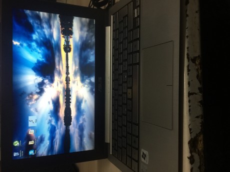 Hola compañeros de foro. Vendo un portátil asus de 11'6 pulgadas.
Modelo ux21e gama profesional del año 02