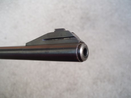 Buenas a todos

Vendo carabina calibre .22 Brno arms modelo 2. Modelo original de la antigua Checoslovakia.
Año 10