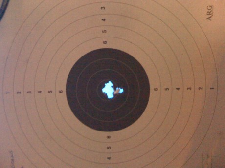 Hola, pues nada, como tampoco hay muchas fotos de este rifle en internet. Las pongo aqui, por si alguien 10