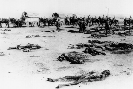 Una triste historia que parece que hemos olvidado....

ocurrió en 1921, muy cercana a nuestros días, mi 02