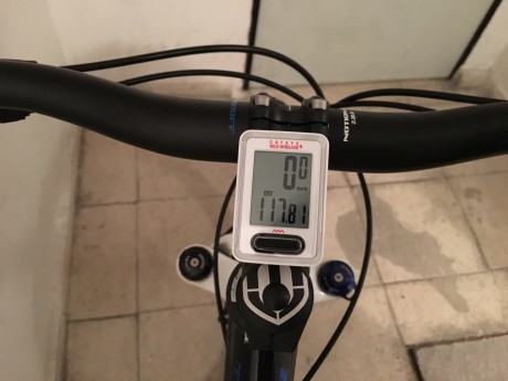 Vendo Moondraker Tracker R ESPECTACULAR casi a estrenar con solo 118 km efectuados con ella. Se vende 02