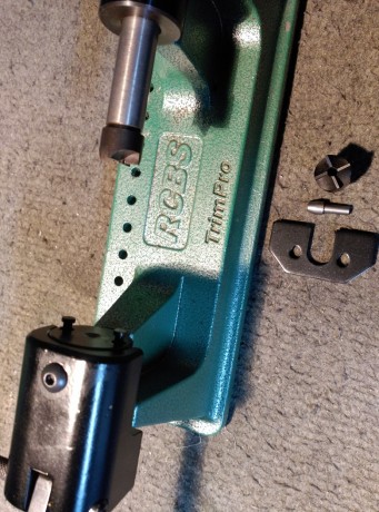 ...Hola.

...Trimmer RCBS TRIM PRO.

...Lo compre a un compañero del foro hace años para un proyecto que 00