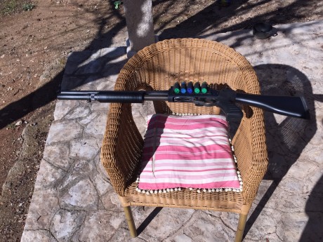 ]
He adquirido recientemente una escopeta franchi de corredera, muy similar a la q tengo en mi trabajo, 80
