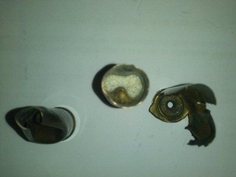 Esata aqui por error las explicaciones estan en otro foro 

Así ha quedado el revolver Uberti 45 lc, hoy 121