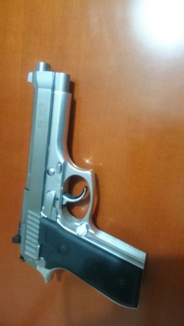 Vendo Pistola Taurus PT99 AFS inox, 9 mm Pb, con maletin de combinacion, dos cargadores, instrucciones. 02