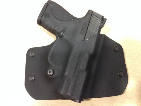 Vendo mi Smith & Wesson M&P Shield. Extremadamente portable y sin el primer roce. Tiene exactamente 10