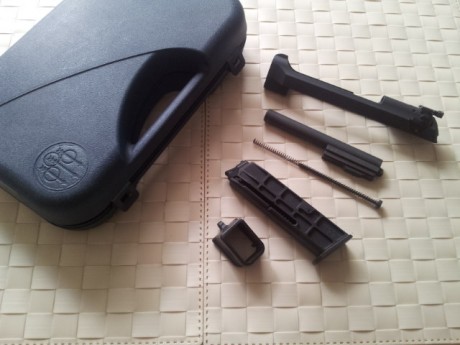 Hola vendo Kit-22 para Beretta 92FS, usado dos veces. Con Manual, maletin y dos cargadores.

Precio 290 01