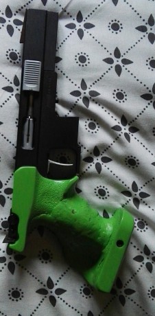 Vendo pardini fiocchi spe. En perfecto estado. Nunca falla. 400 euros. La cacha esta teñida de verde, 10