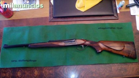 Particular vende, por retirarse, panoplia formada por 4 rifles (2 express) 1 monotiro y 1 Benelli Argo 40