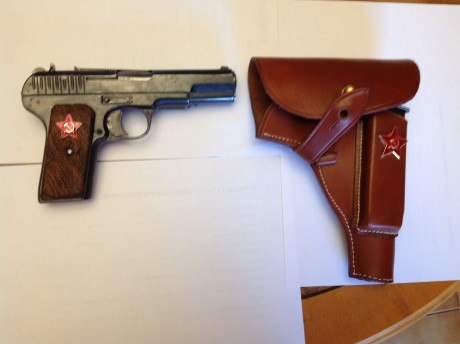 Vendo esta pistola histórica del 9 largo y de 5 pulgadas, fabricada en los años 30. La pistola esta en 170