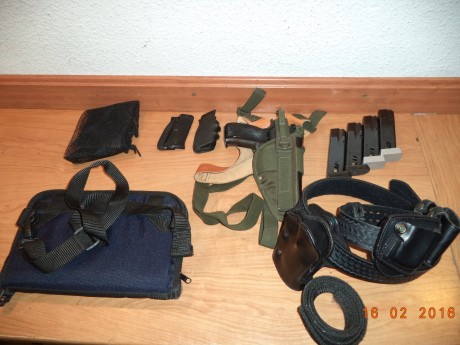 Vendo CZ75 optimizada por Carmelo Castillo para precisión y recorridos de tiro. El arma tiene las siguientes 10