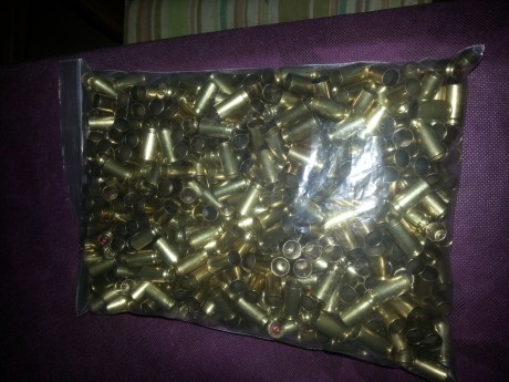 Hola pues eso que tengo vainas de 9 mm de un solo tiro.
9 mm 1000 ud 25 € + envio
38 1000 ud 28 € + envio 00