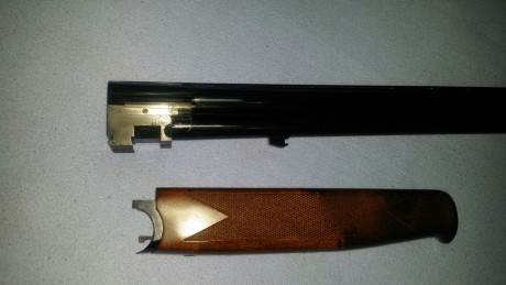 Vendo escopeta superpuesta Lanber,esta nueva,solo cuatro disparos para probar su buen funcionamiento y 22