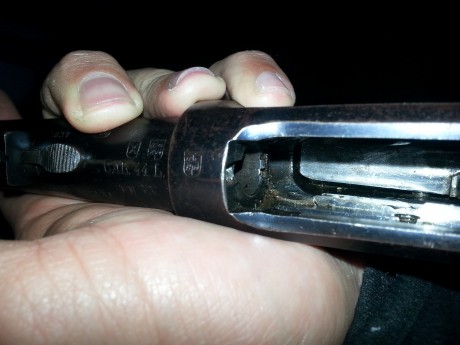 Buenos días:
Hace días puse un tema en el foro porque mi carabina Tigre venía sin expulsor, y por tanto 12