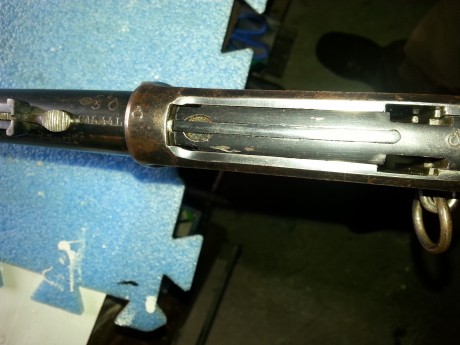 Buenos días:
Hace días puse un tema en el foro porque mi carabina Tigre venía sin expulsor, y por tanto 10