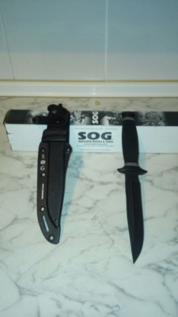 Hola,
Un hermano mío vende un cuchillo sog gov- tac ,nuevo a estrenar ,comprado en el Reino Unido ,pues 01