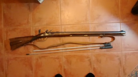Vendo fusíl de chispa Pedersoli8 modelo JÄger Target.
Calibre .54
Lo entrego con baqueta, embudo y correa.
Está 00