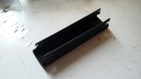 Hola.
Pongo a la venta estos peines nuevos con sus bolsitas por abrir, para fusiles Mosin Nagant cal. 00