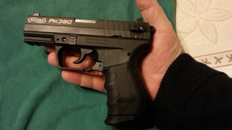 Pongo a la venta esta Walther PK380 (9corto) 
Fue comprada nueva en diciembre del 2015 y solo ha disparado 00