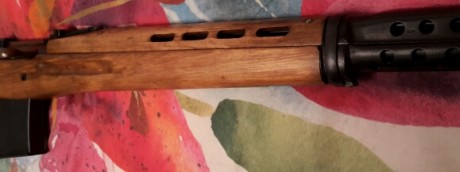 Buenas a todos
pongo en venta este magnifico fusil. Maderas restauradas en perfecto estado. Metales en 00
