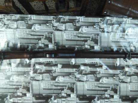 Hola Se vende CZ 24, cal. 7`92x57, maderas para restaurar, metales en buen estado. Cañón recoronado en 12