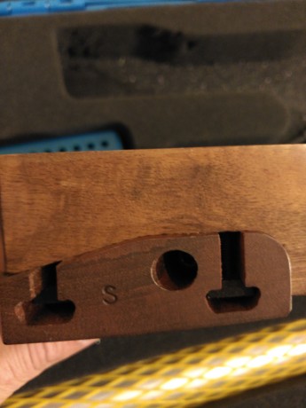 Vendo pistola MG1E comprada nueva en el año 2011 por lo qe soy su único dueño. Revisada y mejorada recientemente 00