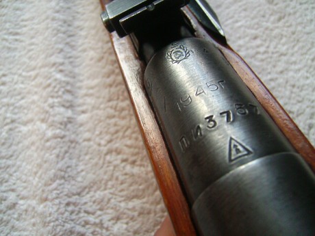 Por no darle uso vendo mosin nagat de 1945 ,en muy buen estado,modelo infanteria (corto)solo lo he usado 12