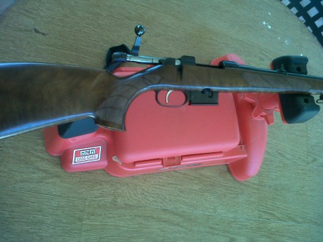 vendo  cz 527 modelo lux en calibre 222 reminton solo a tirado 150 disparos esta nuevo con dos cargadores,aceptaría 31