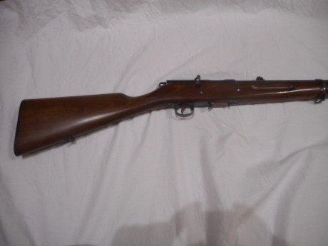 Carabina ignacio zubillaga, calibre 9 largo por 160 euros. buena precisión, es una rareza, existen muchas 00