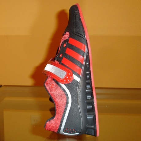Se compraron a finales de octubre de 2015 .Son de la  talla 44 ⅔ .  Estos que vendo  son  perfectos para 10