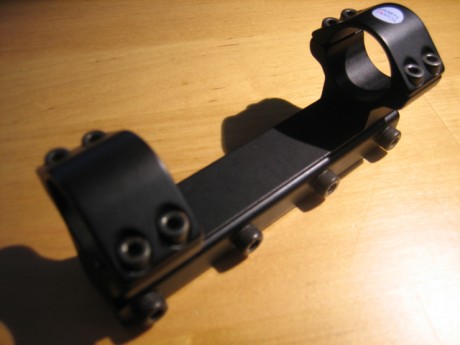 Montura monopieza para visor de pulgada de la prestigiosa marca Británica , de altura media y cuatro tornillos 02