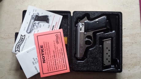 Hola a todos,
Pongo a la venta esta walther ppk/s del cal 380  (9 corto), para financiar otro capricho, 02