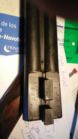 Buenos dias compañeros ...  necesito ayuda para saber mas de la historia y de los marcajes de esta escopeta 02