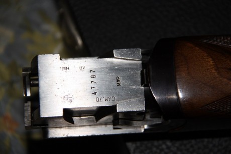 Hola, vendo escopeta superpuesta para tiro al plato o similar.
Perazzi Brechia MAP con muy poco uso. 
Telefono: 00