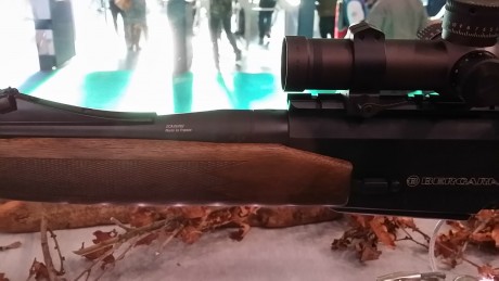 Bueno, pues eso, habéis visto el parato en cuestión? alguien lo ha manoseado? a mí se me parece un huevo 90