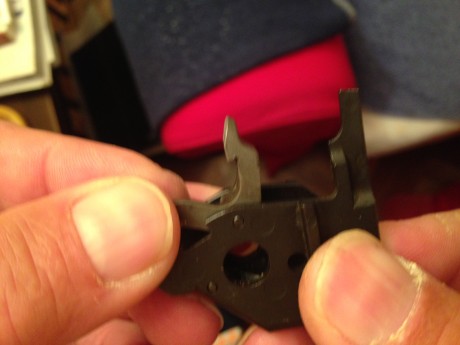 Buenas tardes
Lo primero es aclarar que hablo de una SIG P210 de Swiss Armas, no la la P210 Legend Super 41