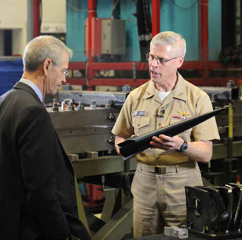A simple vista parece un "MBT Revolution" fabricado por Rheinmetall, al que le han puesto un 50