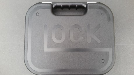     REGALO EXTRA:    

   Además de todo lo que anuncio, regalo un soporte para fundas y cargadores cuyas 00