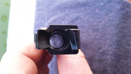 Estado impecable, no mas de 150 disparos,desconector de 2 kg, tapa de empuñadura y funda de polímero nivel 50