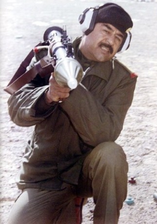 ¡Muy buenas a todos!

Estaba dando un paseo por el foro, cuando me he dado cuenta de que no había un hilo 100